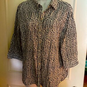 Chico’s size 2 blouse
